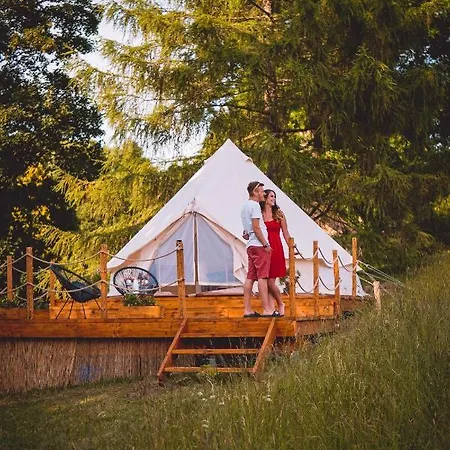 Luxury tent Glamping U Hranic